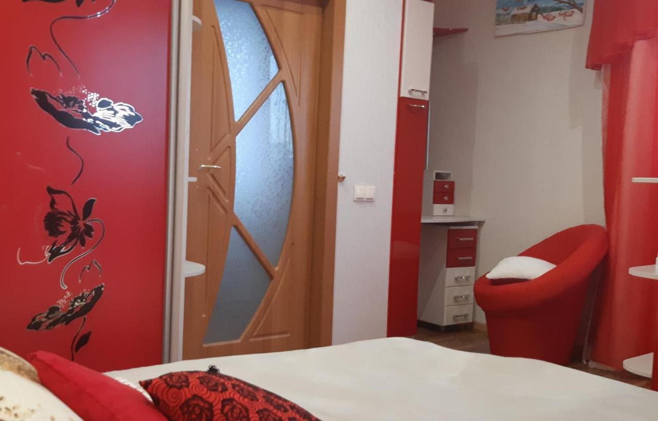 Family Apartment Полтава Екстер'єр фото